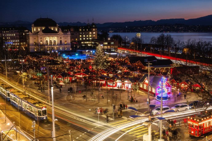Despite inflation and increased energy prices:  Swiss consumers are spending more money on Christmas gifts than ever before