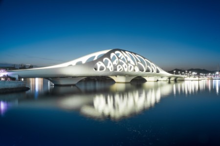 Puente de Shell en la costa oeste de Qingdao