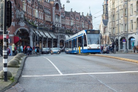 アムステルダムの住民の生活と交通