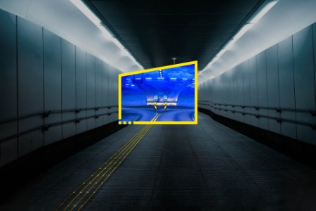 Проход в туннель с развязкой в желтом интеграторе