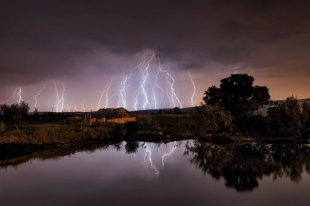 Lightning strikes abandoned farm house