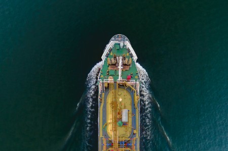 Petroleiro de exportação no mar na Ásia