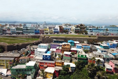 Casas de colores en Puerto Ricco