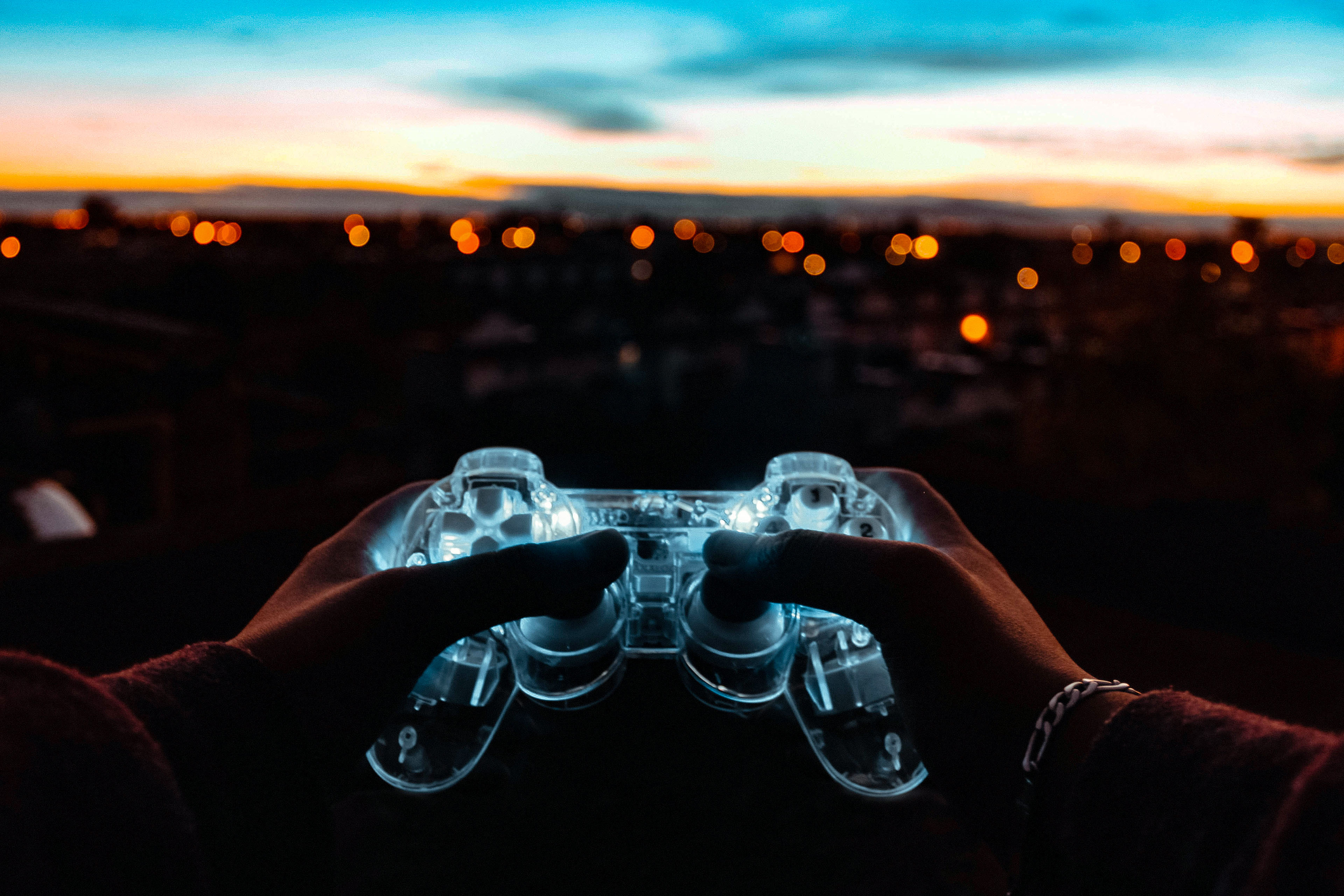 EY survey reveals video gaming industry at tipping point as new