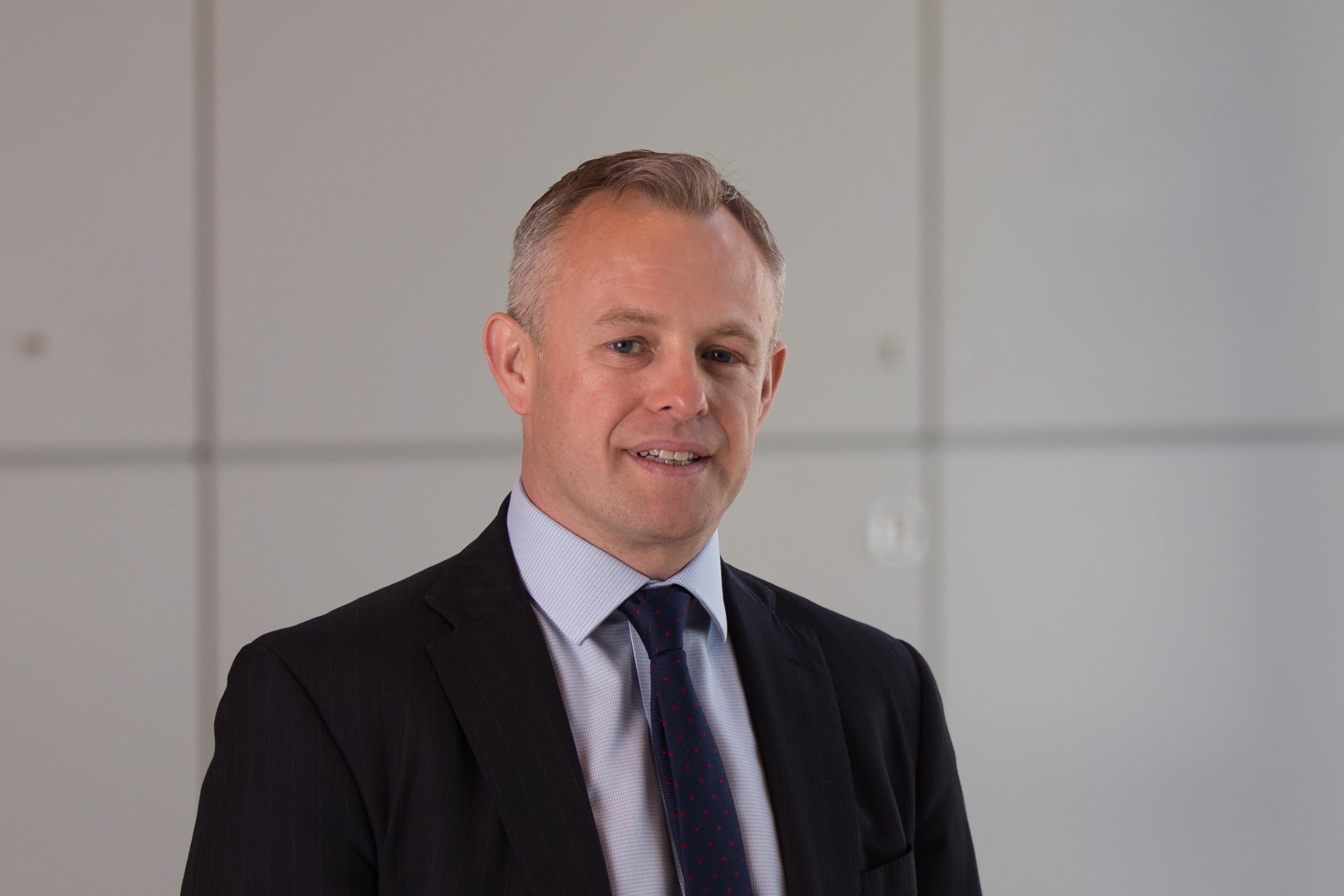 Dan Hall appointed as EY’s UK Wealth & Asset Management Leader | EY UK