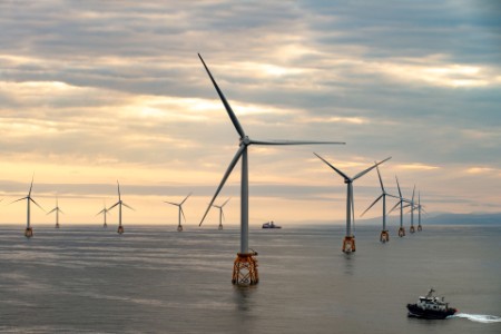 wind-turbines-in-sea