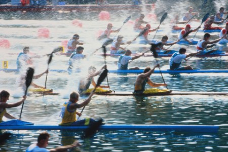 Four-man teams kayaking race