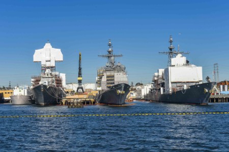 USA California San-diego harbour warship