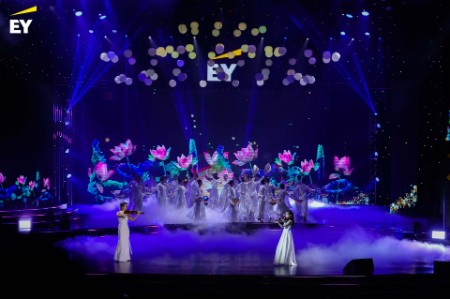  EY Vietnam 30th Anniversary Celebration Grand Ceremony: A journey of pride 