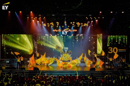  EY Vietnam 30th Anniversary Celebration Grand Ceremony: A journey of pride 