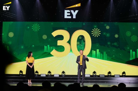  EY Vietnam 30th Anniversary Celebration Grand Ceremony: A journey of pride 