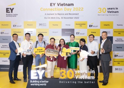 EY Connection Day 2022: Festival to connect generations of EY Vietnam