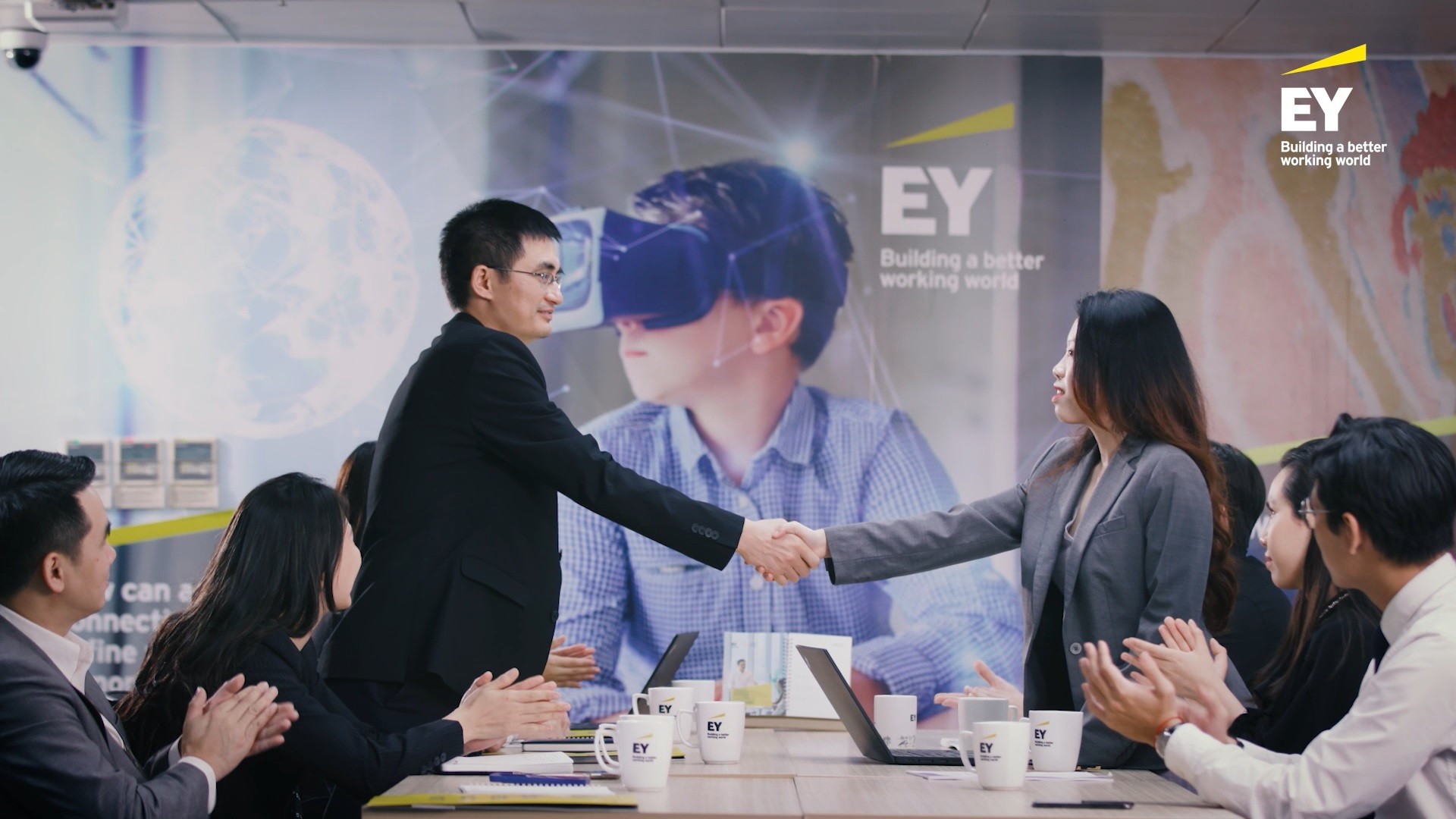 EY Vietnam FSO: The leading service provider for Vietnam financial sector 