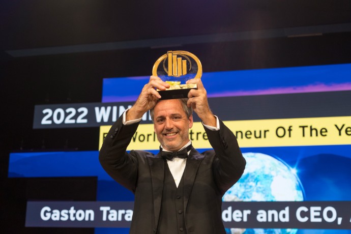 Por primera vez, un argentino es el ganador del mundial de emprendedores: “EY World Entrepreneur of the Year 2022”. El galardón fue para Gastón Taratuta, CEO de Aleph