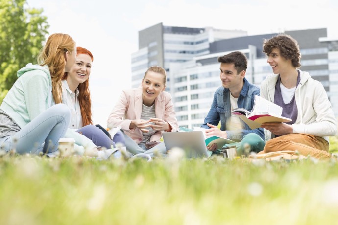 EY ja Business College Helsinki selvittävät nuorten odotuksia työelämälle