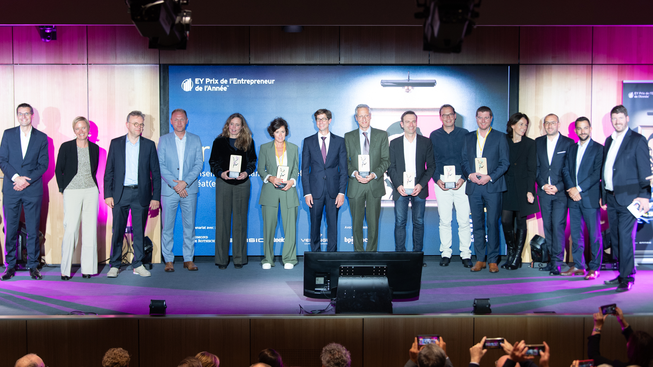 Photo de groupe de la cérémonie Nord de France