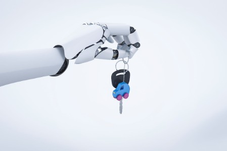 robot-kezeben-kulcs
