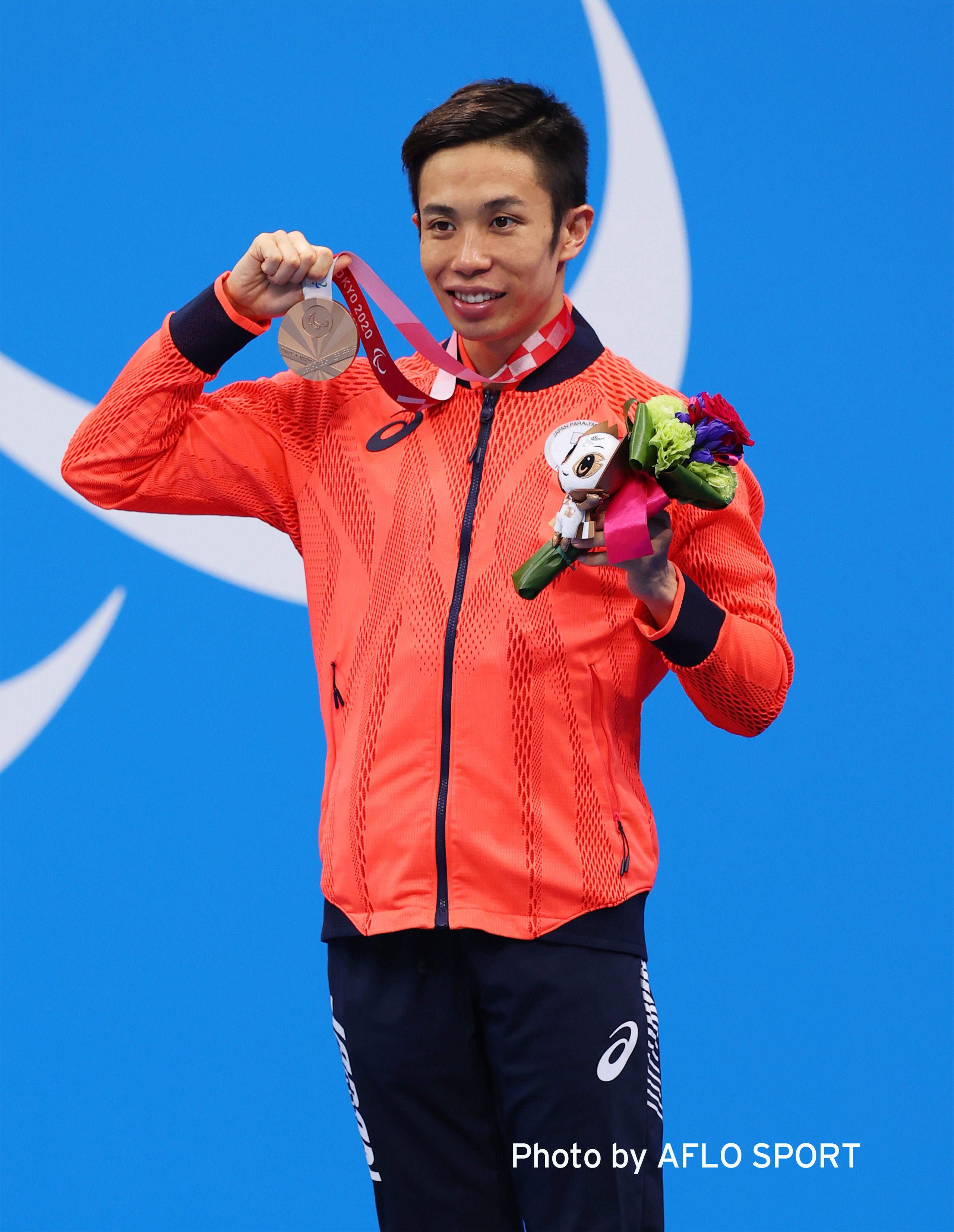 EY Japan所属 富田宇宙選手の東京2020パラリンピック銅メダル獲得のお知らせ