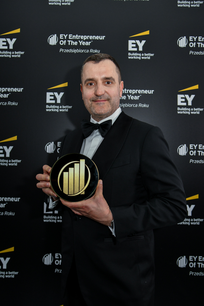 Igor Klaja, założyciel firmy OTCF zwycięzcą 18. edycji konkursu EY Przedsiębiorca Roku